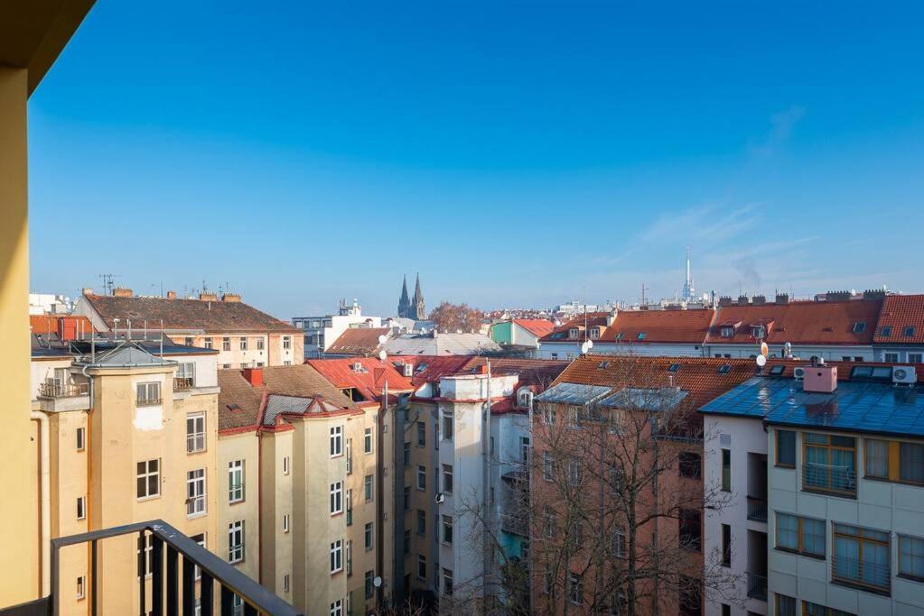 Sunny Safron Apartment Praha Exteriér fotografie